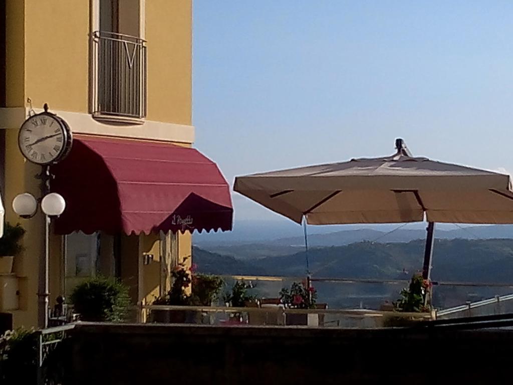 Albergo Diffuso - Il Poggetto Tra Urbino & San Marino Dış mekan fotoğraf