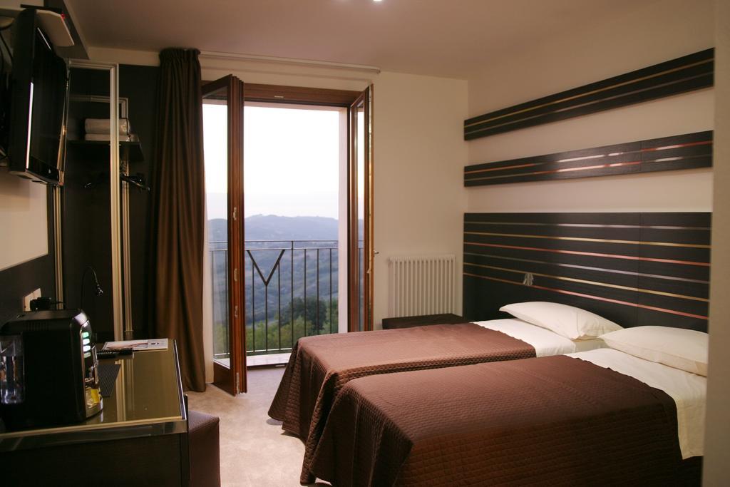 Albergo Diffuso - Il Poggetto Tra Urbino & San Marino Dış mekan fotoğraf